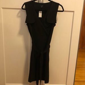 Ann Taylor black sleeveless dress 8